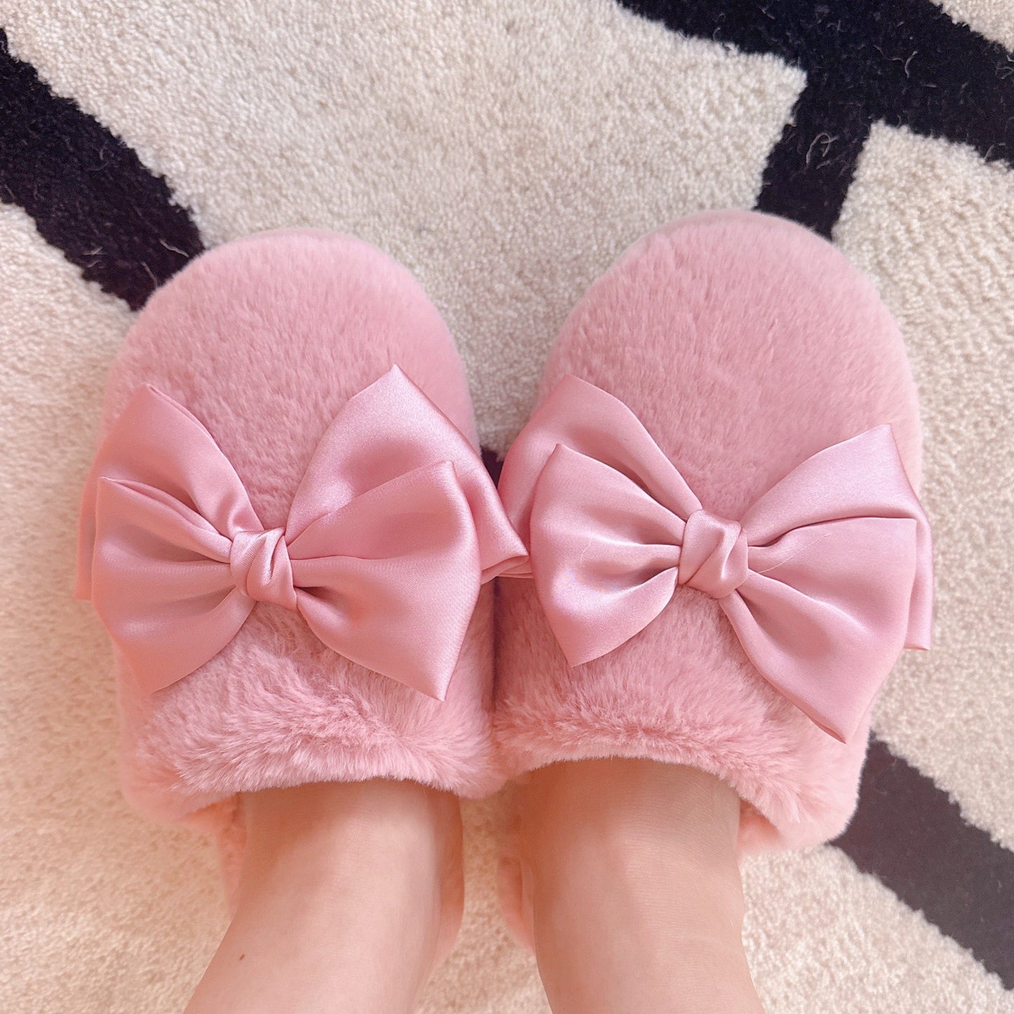 Satin Shine Fur Cozy Lounge Slippers-1