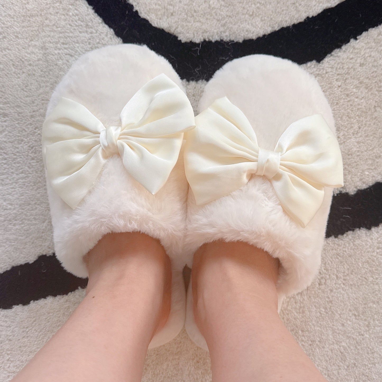 Satin Shine Fur Cozy Lounge Slippers-2