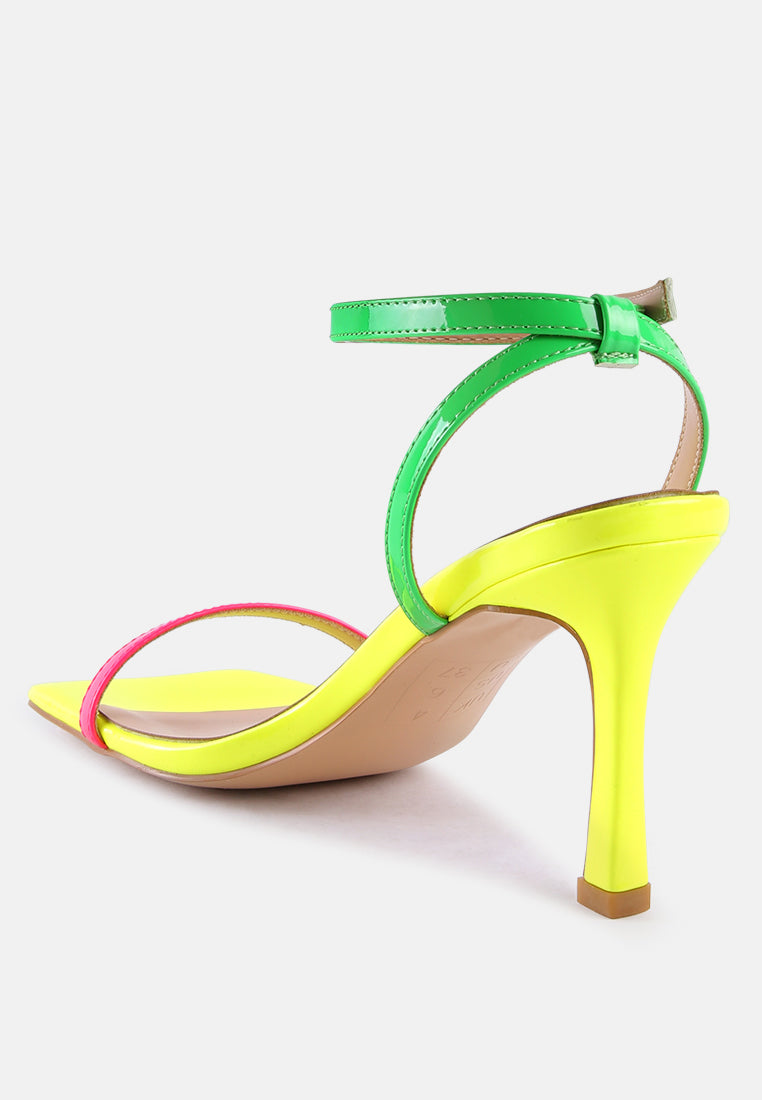 Fantasy Mid Heel Square Toe Sandals-2